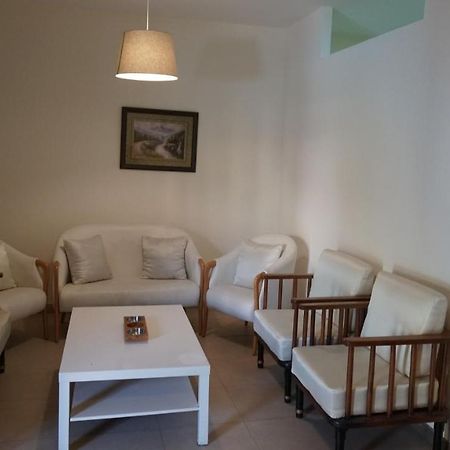 Ground Floor Apartment By Circular Pool In Talabay アカバ エクステリア 写真