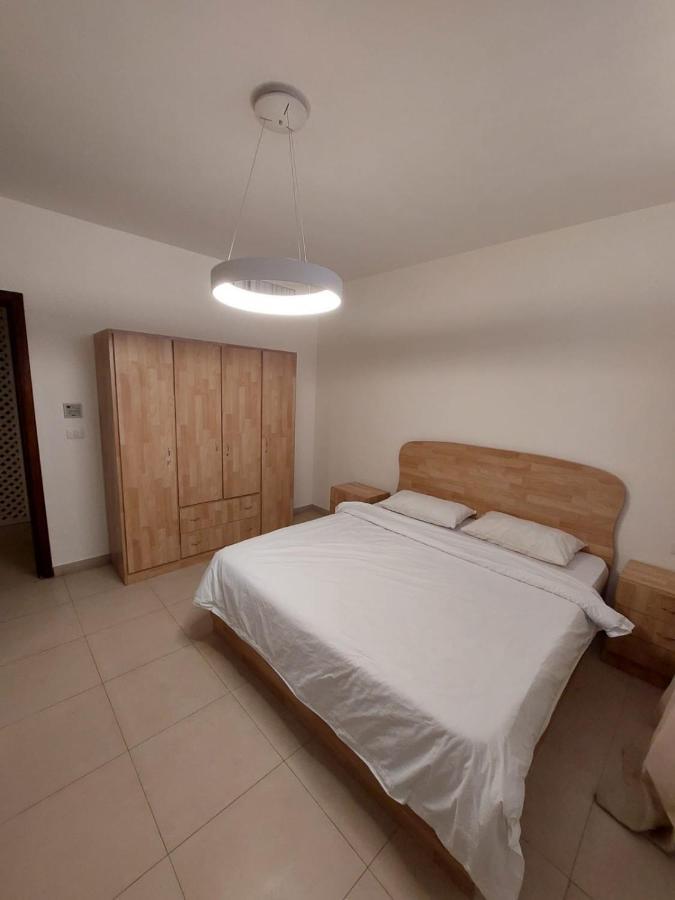 Ground Floor Apartment By Circular Pool In Talabay アカバ エクステリア 写真
