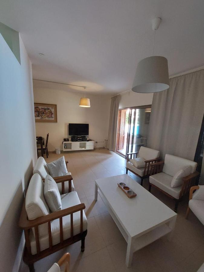Ground Floor Apartment By Circular Pool In Talabay アカバ エクステリア 写真