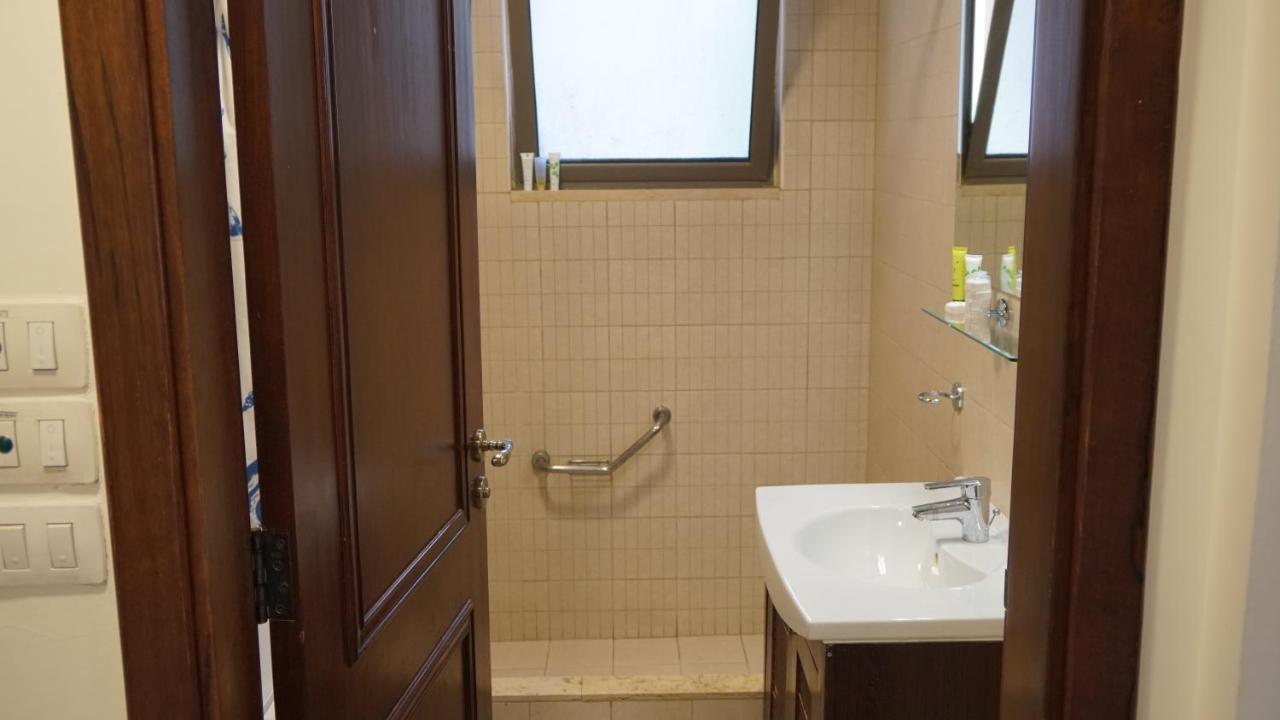 Ground Floor Apartment By Circular Pool In Talabay アカバ エクステリア 写真